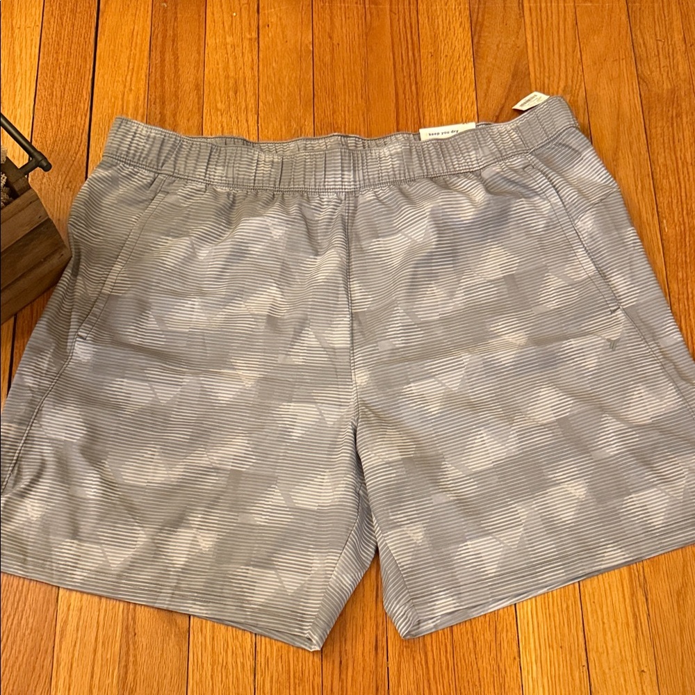 Old Navy Gray Men's Swim‎ Shorts